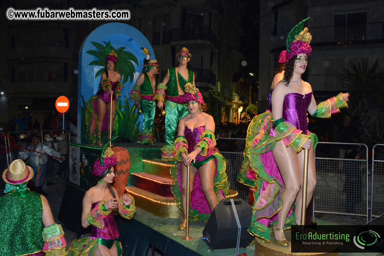 Pre-Show Carnival Parade at TES Sitges