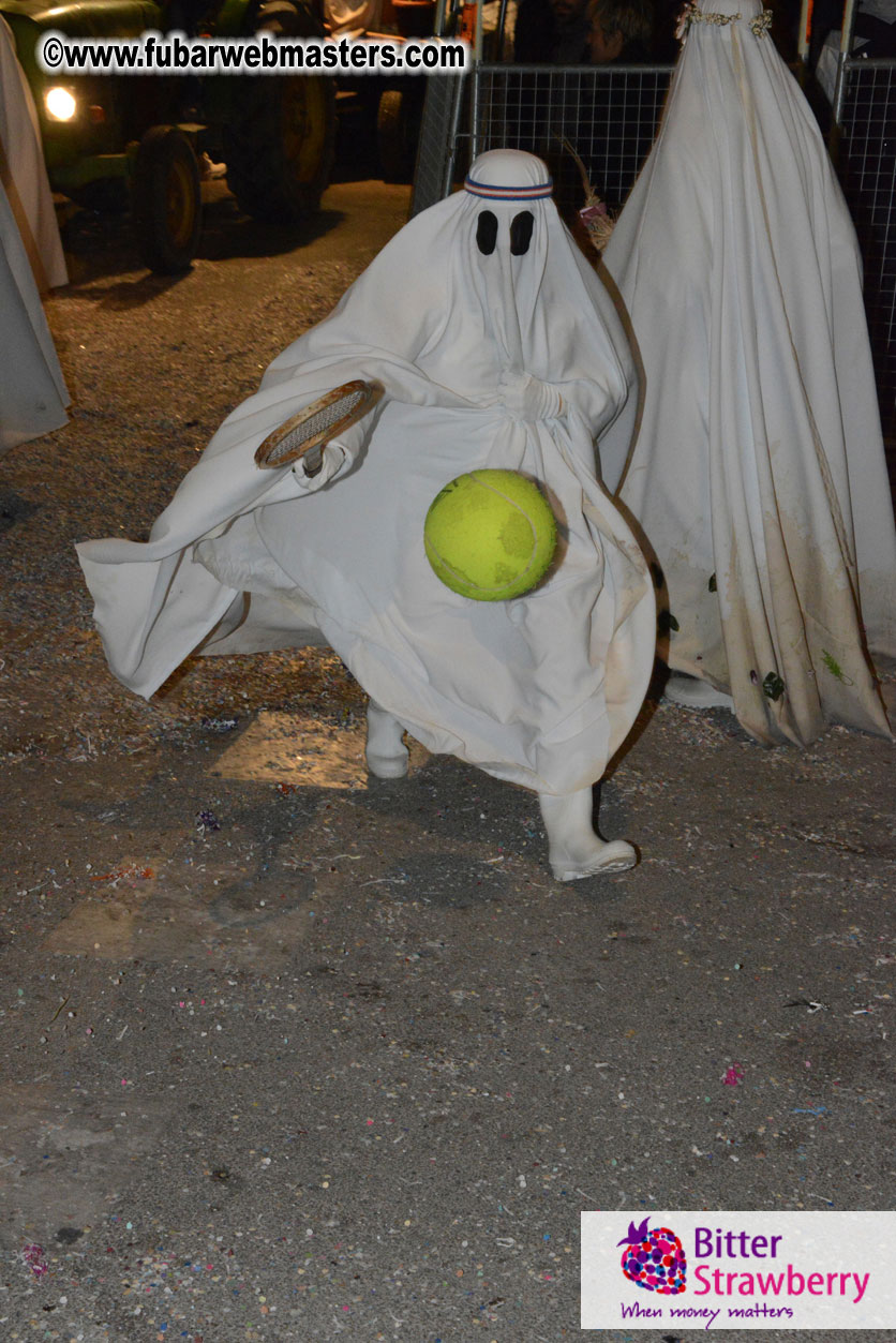 Pre-Show Carnival Parade at TES Sitges