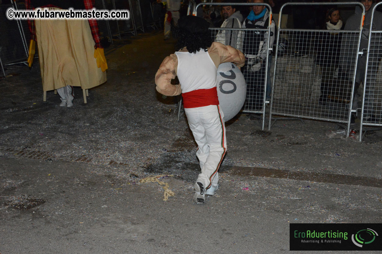 Pre-Show Carnival Parade at TES Sitges