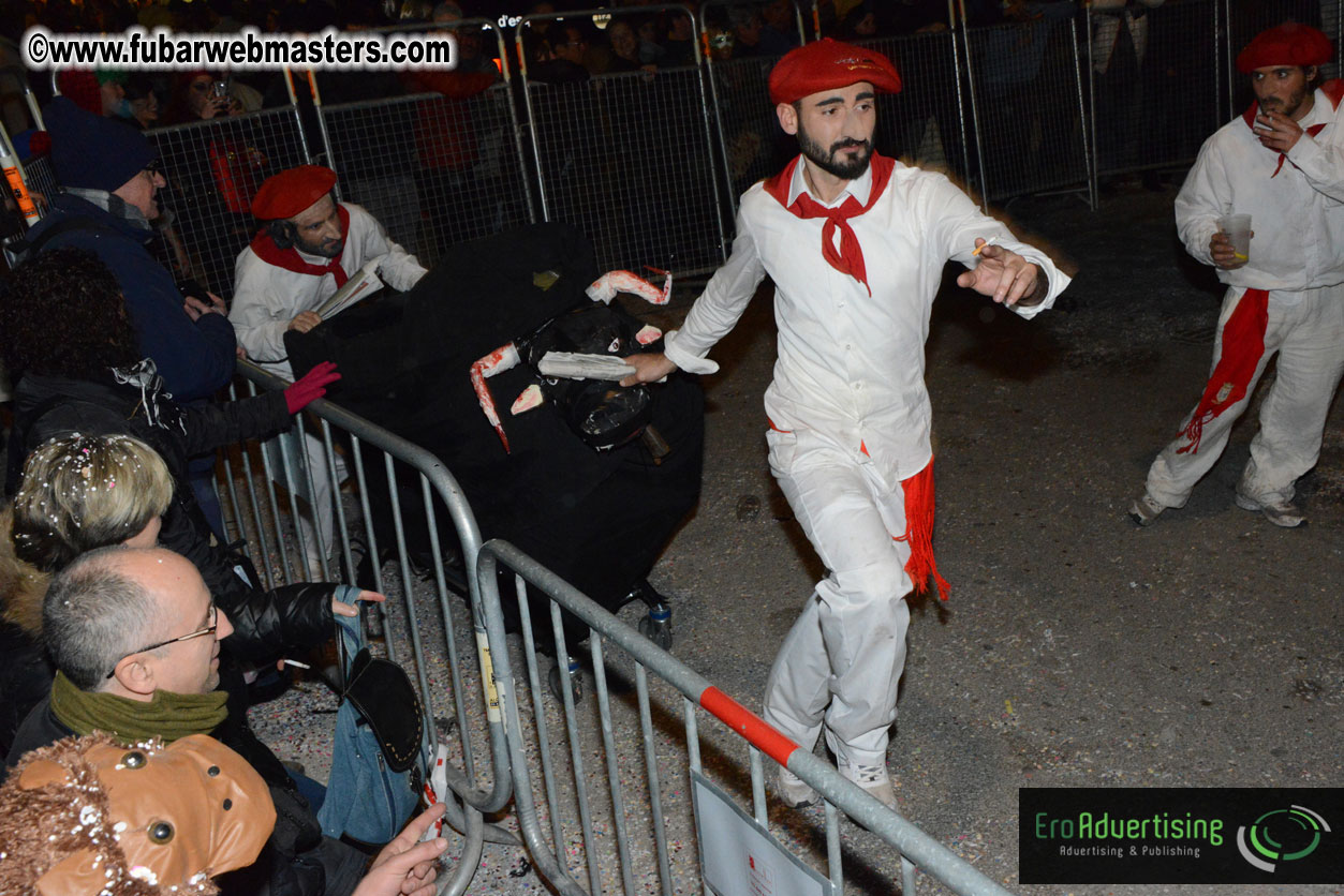 Pre-Show Carnival Parade at TES Sitges