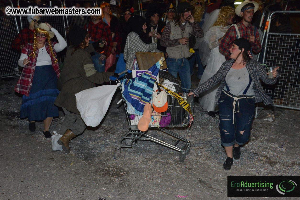 Pre-Show Carnival Parade at TES Sitges