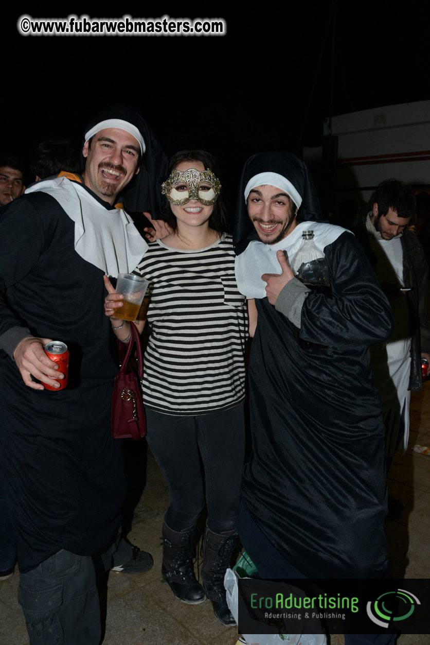 Pre-Show Carnival Parade at TES Sitges