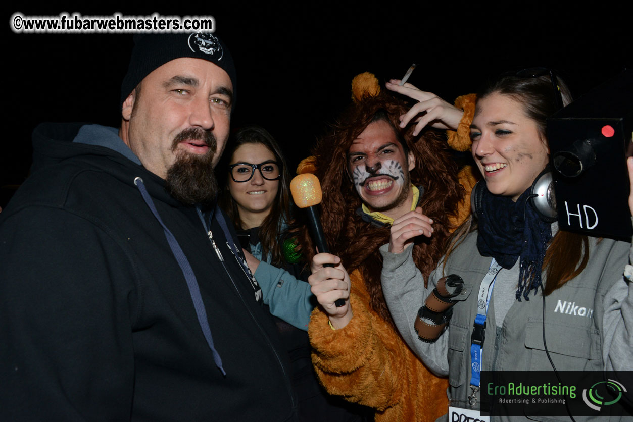 Pre-Show Carnival Parade at TES Sitges