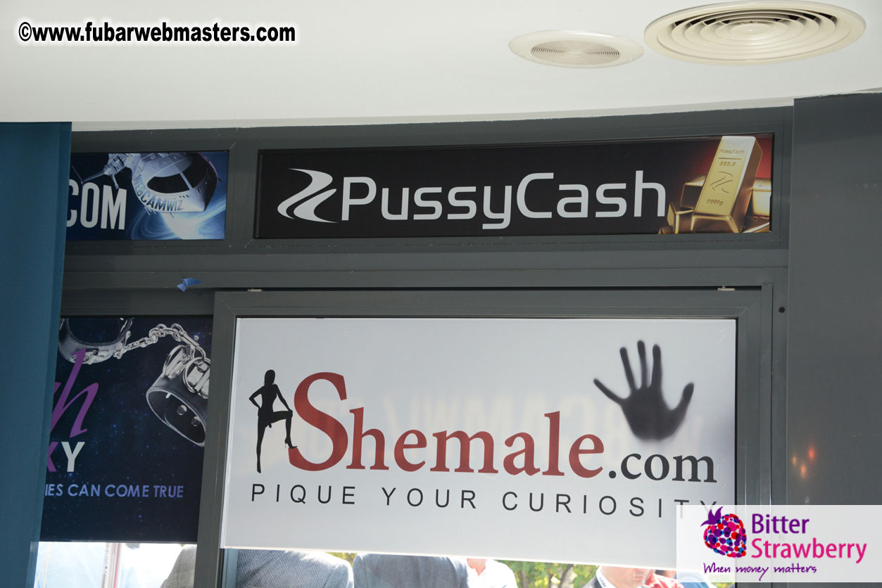 Pussycash Food Court