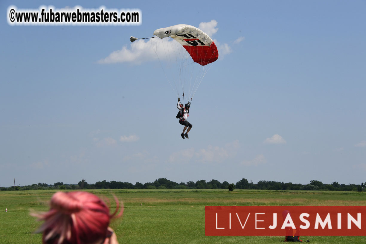 TNT Brothers Skydiving