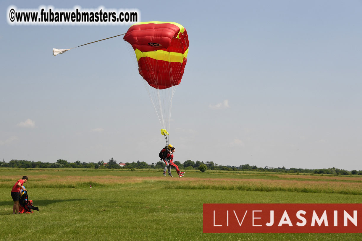 TNT Brothers Skydiving