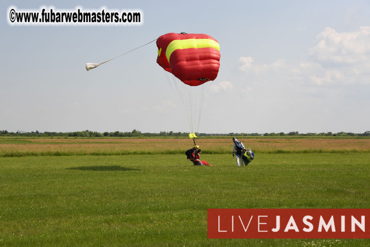 TNT Brothers Skydiving