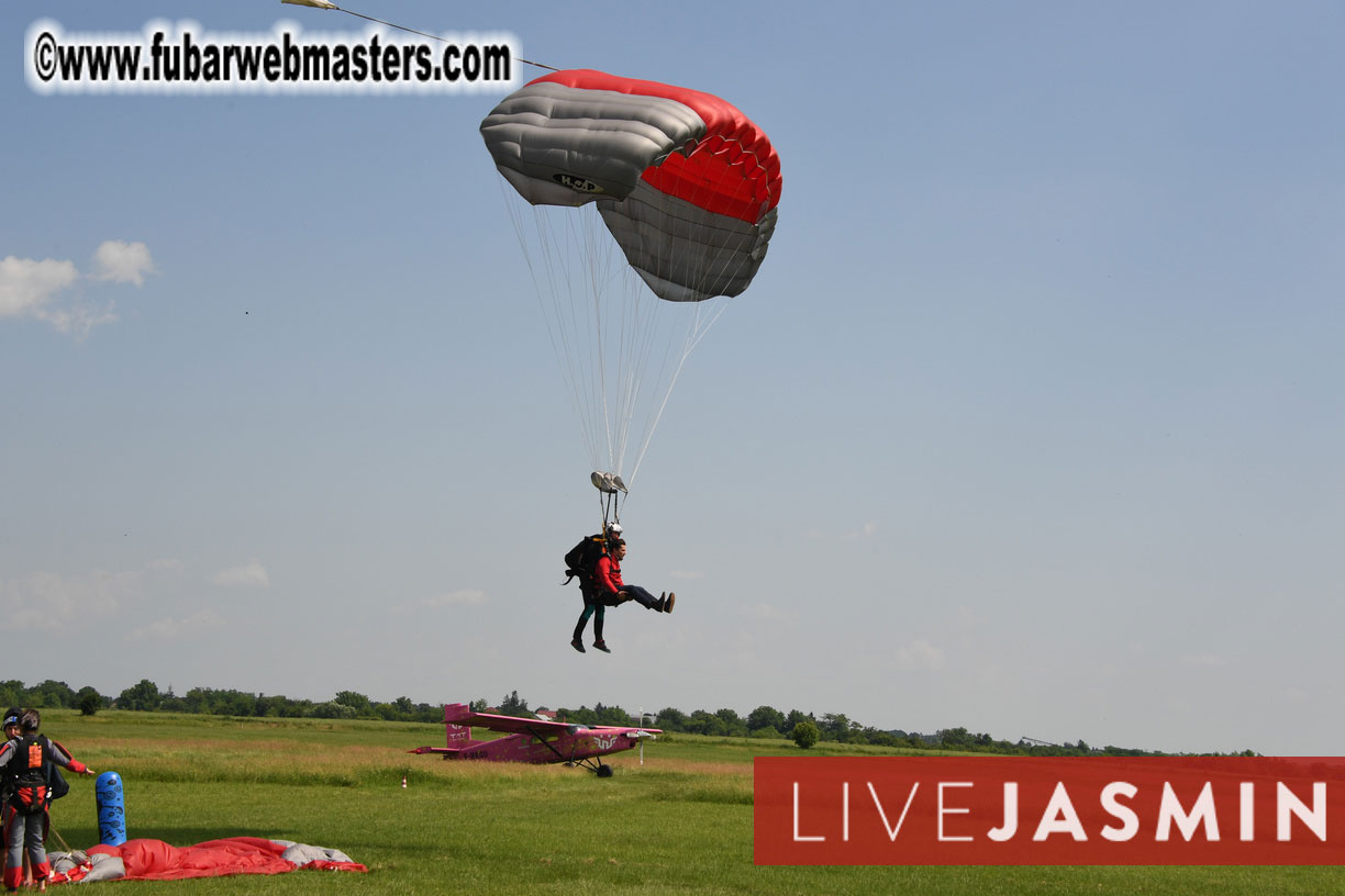 TNT Brothers Skydiving