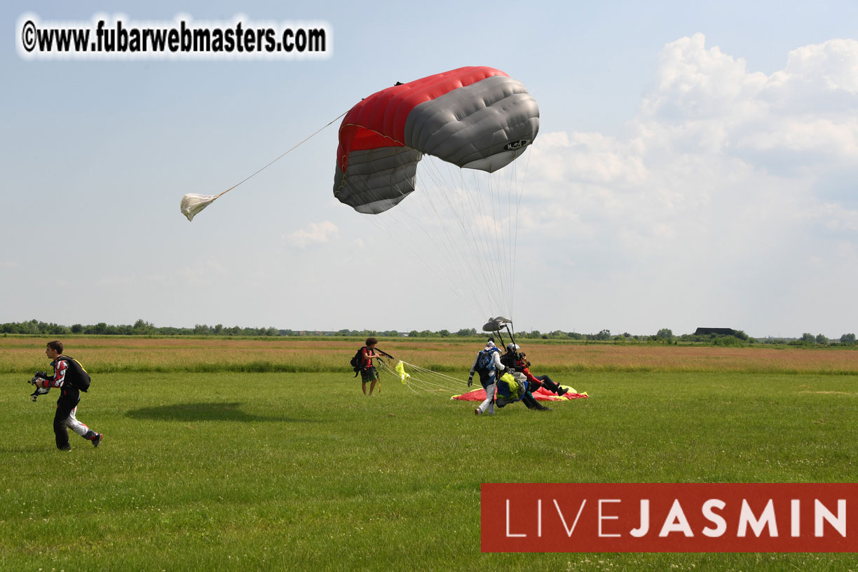 TNT Brothers Skydiving