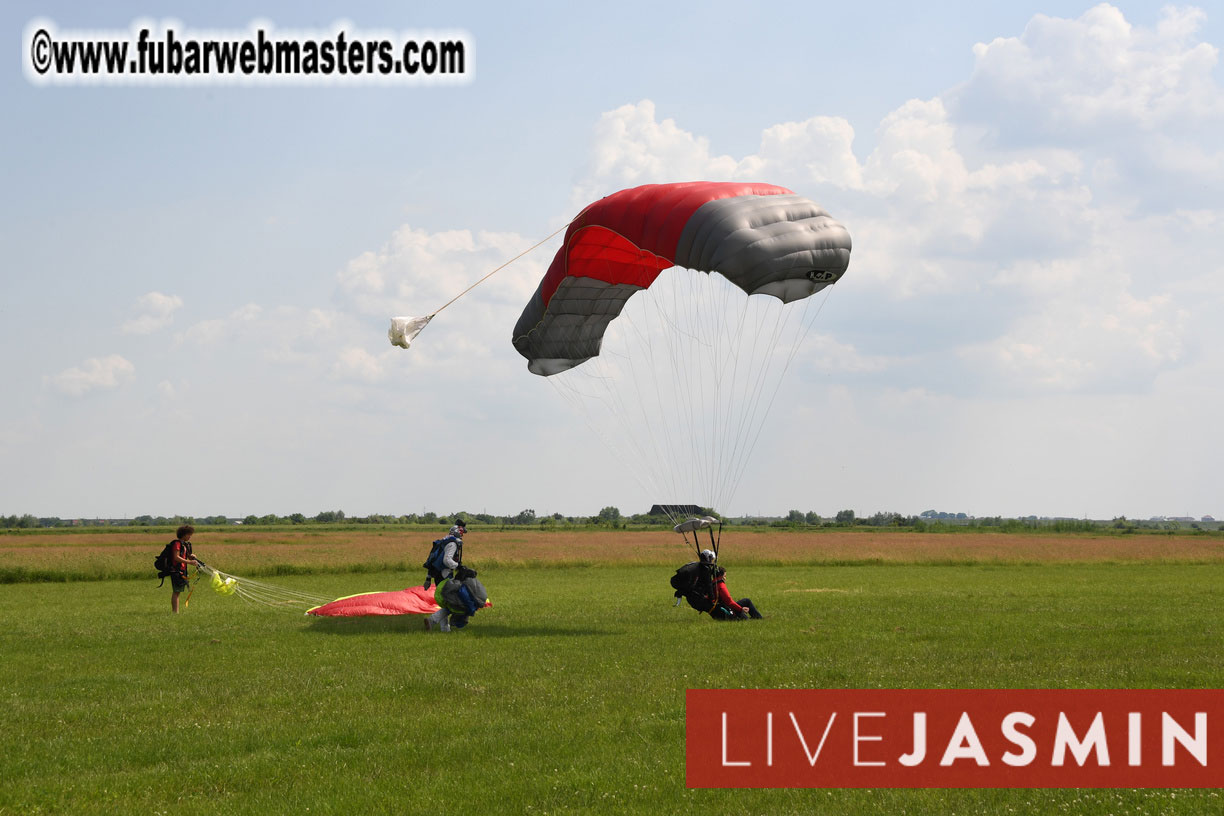 TNT Brothers Skydiving