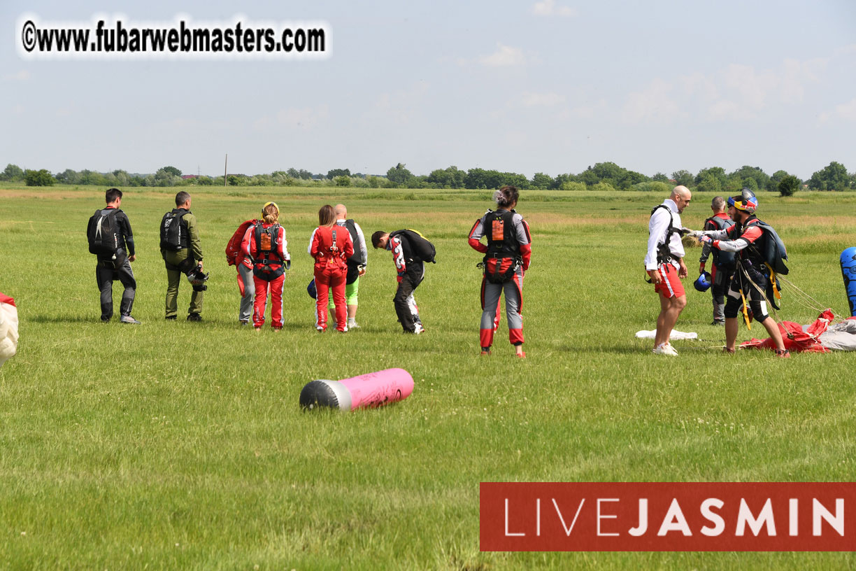 TNT Brothers Skydiving