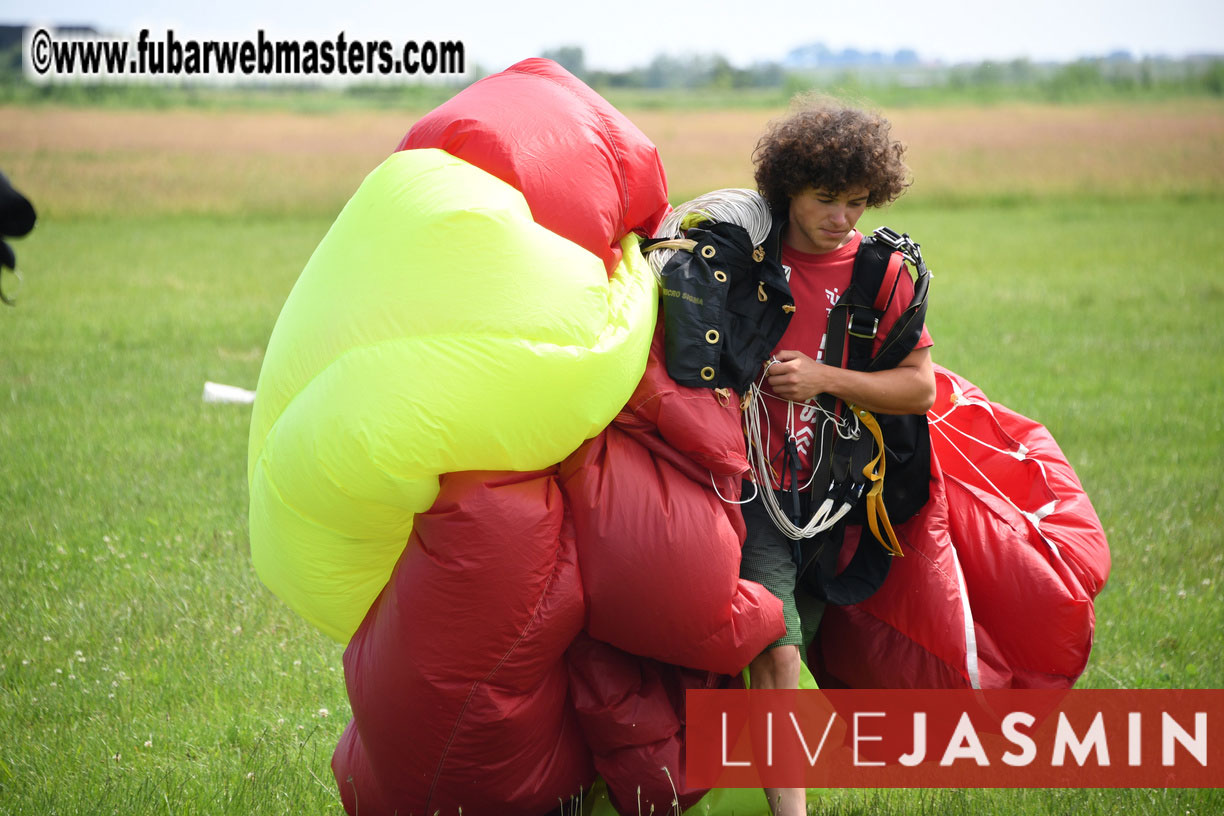 TNT Brothers Skydiving