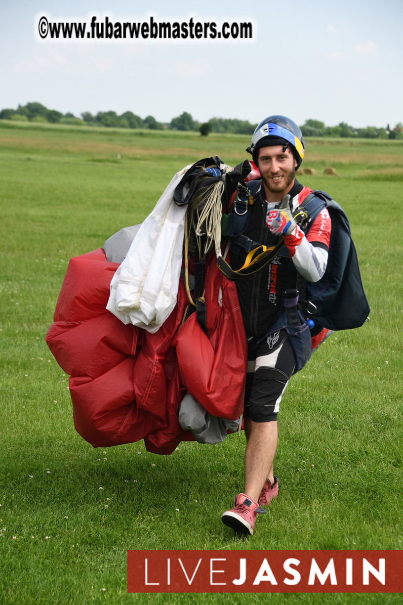 TNT Brothers Skydiving