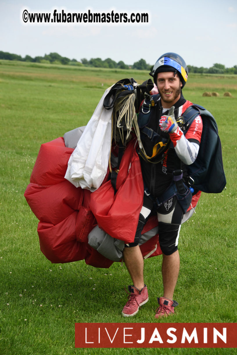 TNT Brothers Skydiving