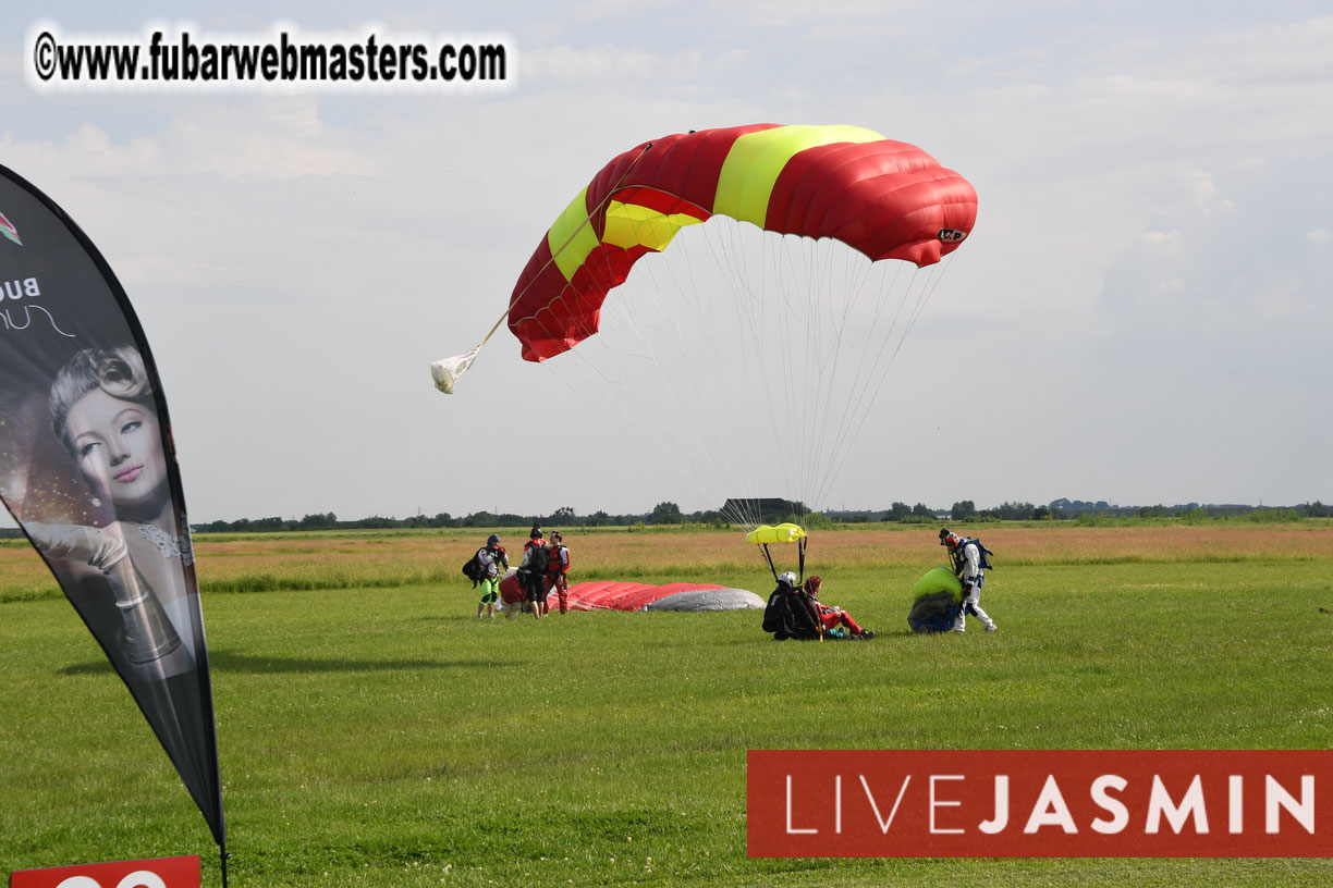 TNT Brothers Skydiving