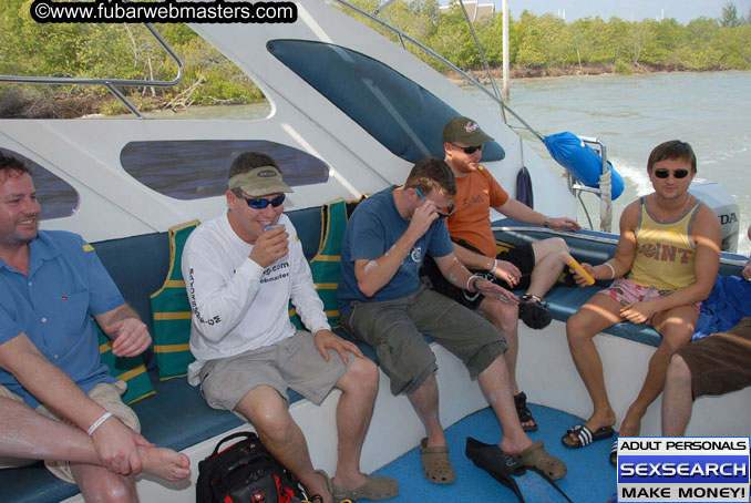 Speedboat Island Hopping