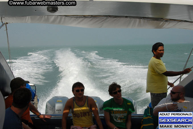 Speedboat Island Hopping