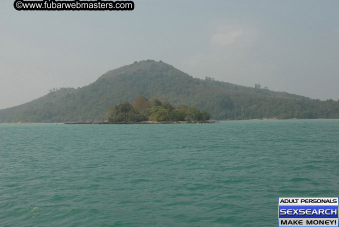 Speedboat Island Hopping