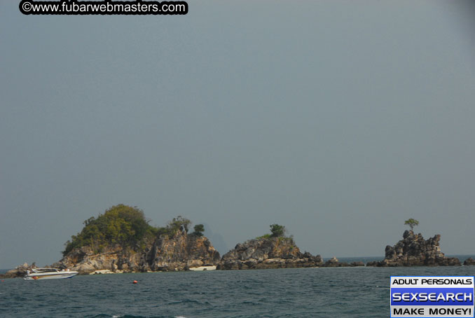 Speedboat Island Hopping