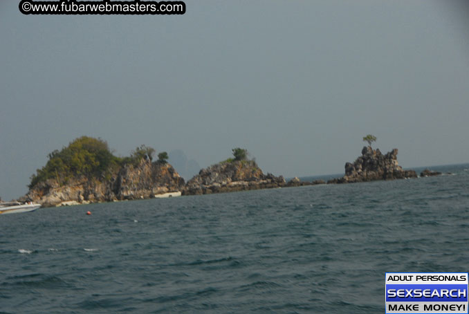 Speedboat Island Hopping