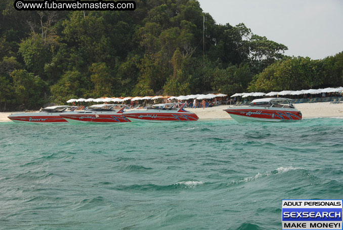 Speedboat Island Hopping