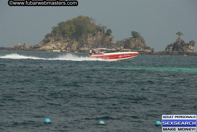 Speedboat Island Hopping