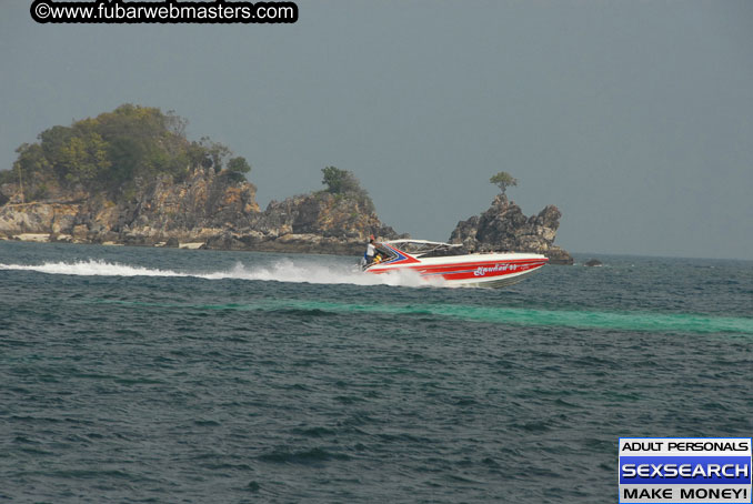 Speedboat Island Hopping