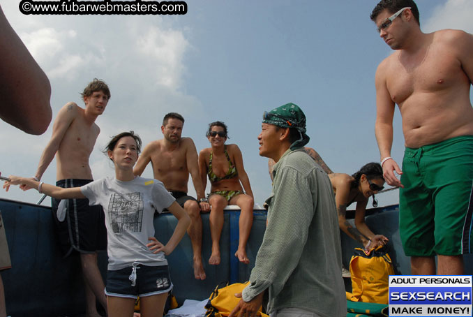 Speedboat Island Hopping