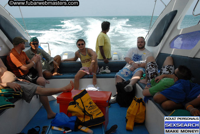 Speedboat Island Hopping