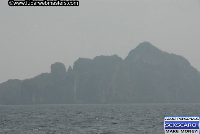 Speedboat Island Hopping