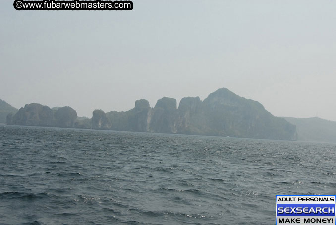 Speedboat Island Hopping