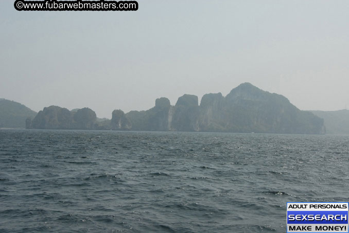 Speedboat Island Hopping