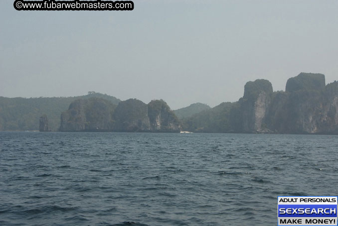 Speedboat Island Hopping