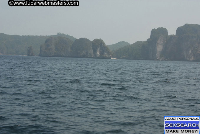 Speedboat Island Hopping