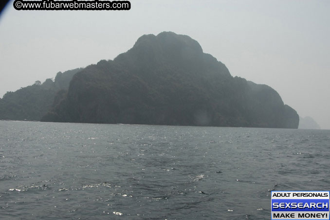 Speedboat Island Hopping