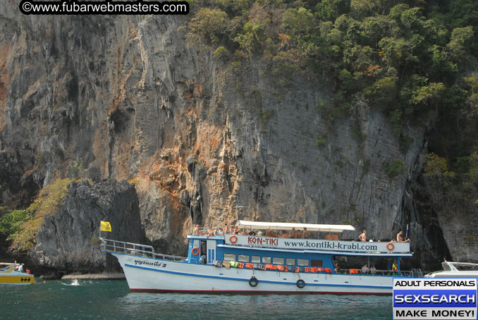 Speedboat Island Hopping