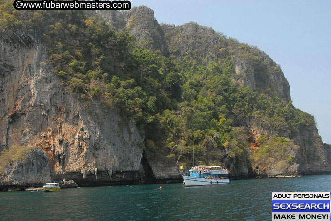 Speedboat Island Hopping