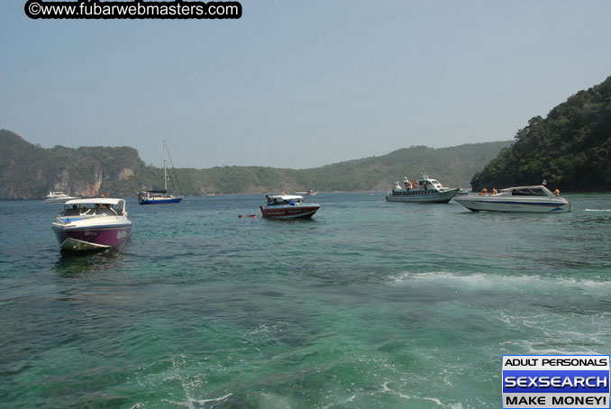 Speedboat Island Hopping