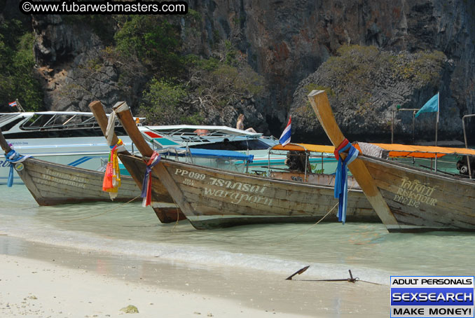 Speedboat Island Hopping