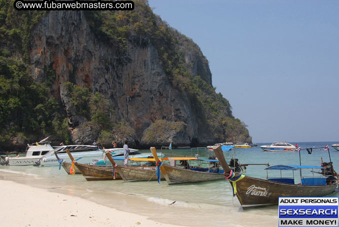 Speedboat Island Hopping