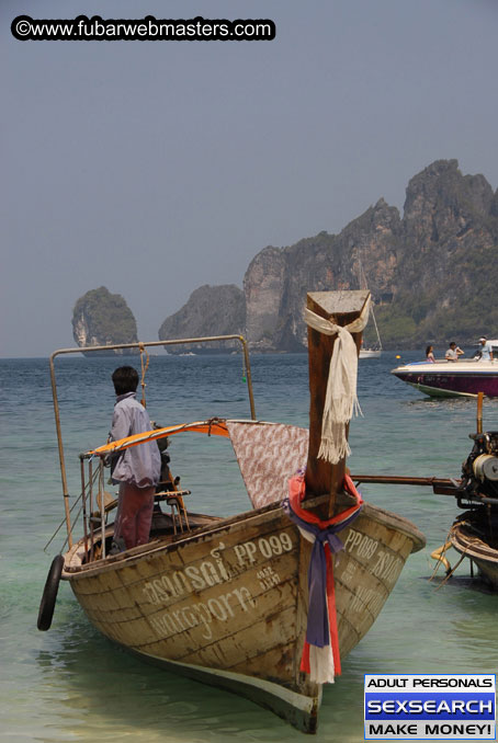 Speedboat Island Hopping