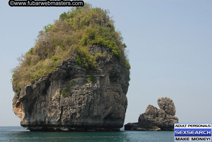 Speedboat Island Hopping