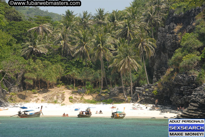 Speedboat Island Hopping