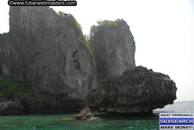 Speedboat Island Hopping