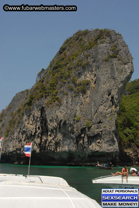 Speedboat Island Hopping