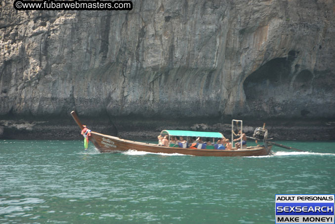 Speedboat Island Hopping