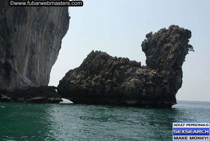 Speedboat Island Hopping