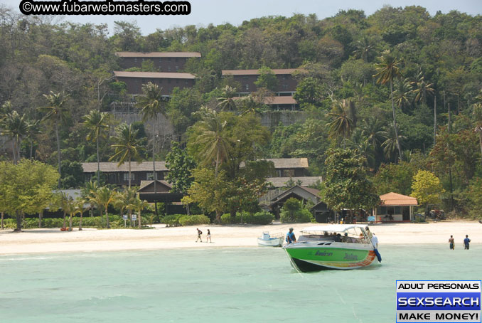 Speedboat Island Hopping