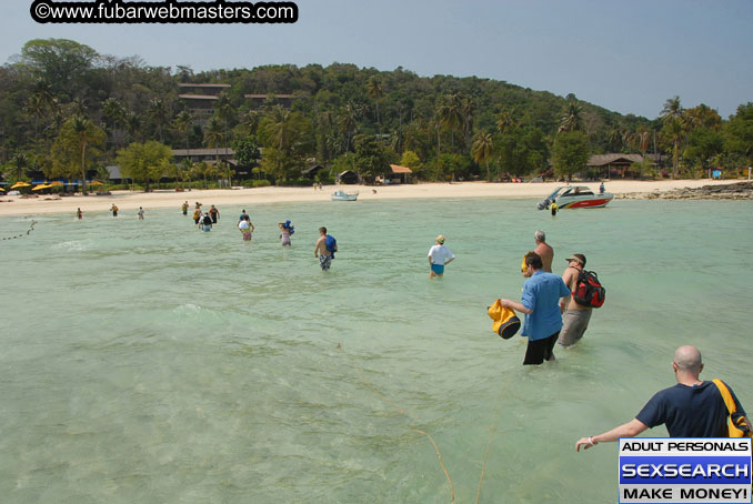 Speedboat Island Hopping