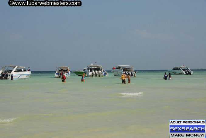 Speedboat Island Hopping